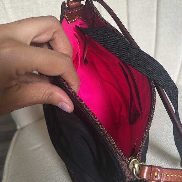 Dooney & Bourke Women’s Casual Black Nylon and Leather Handbag - Picture 11 of 16